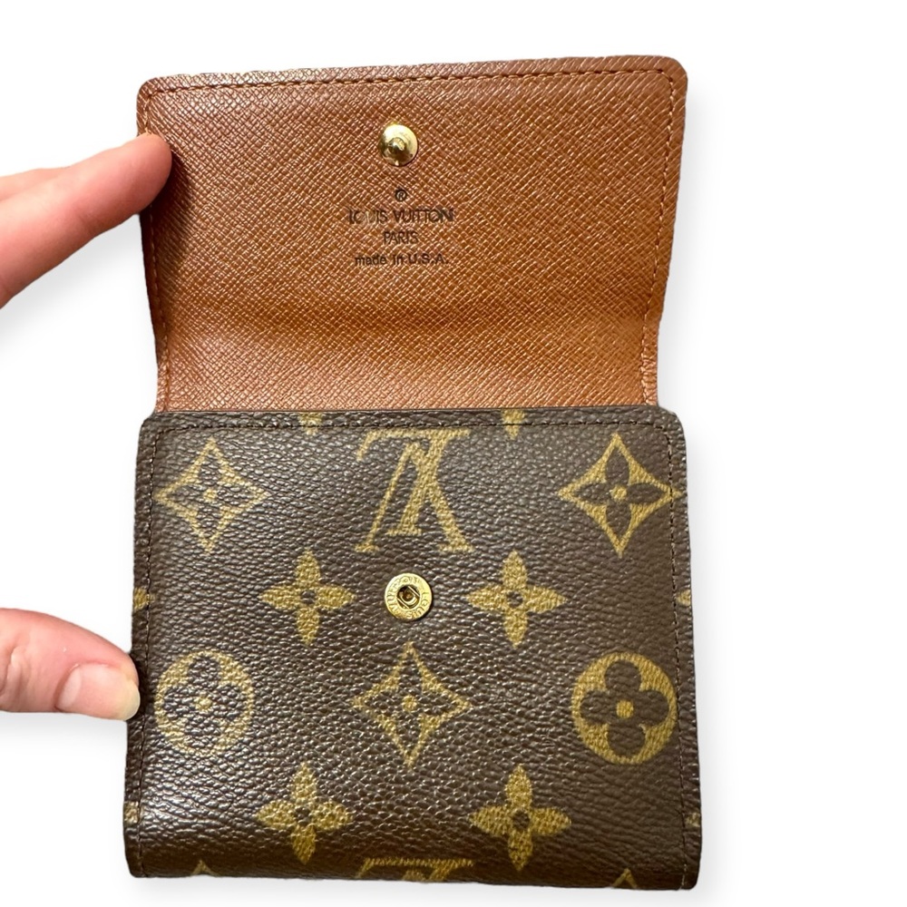 LOUIS VUITTON 2004 Vintage Monogram Elise Wallet - Picture 3 of 16
